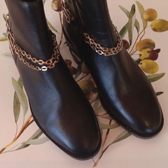 Tamaris Leather Fidelia Booties - Picture 2 of 13